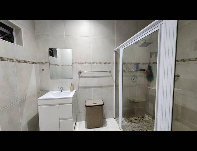 5 BEDROOM FREESTANDING FOR SALE IN ALLANDALE